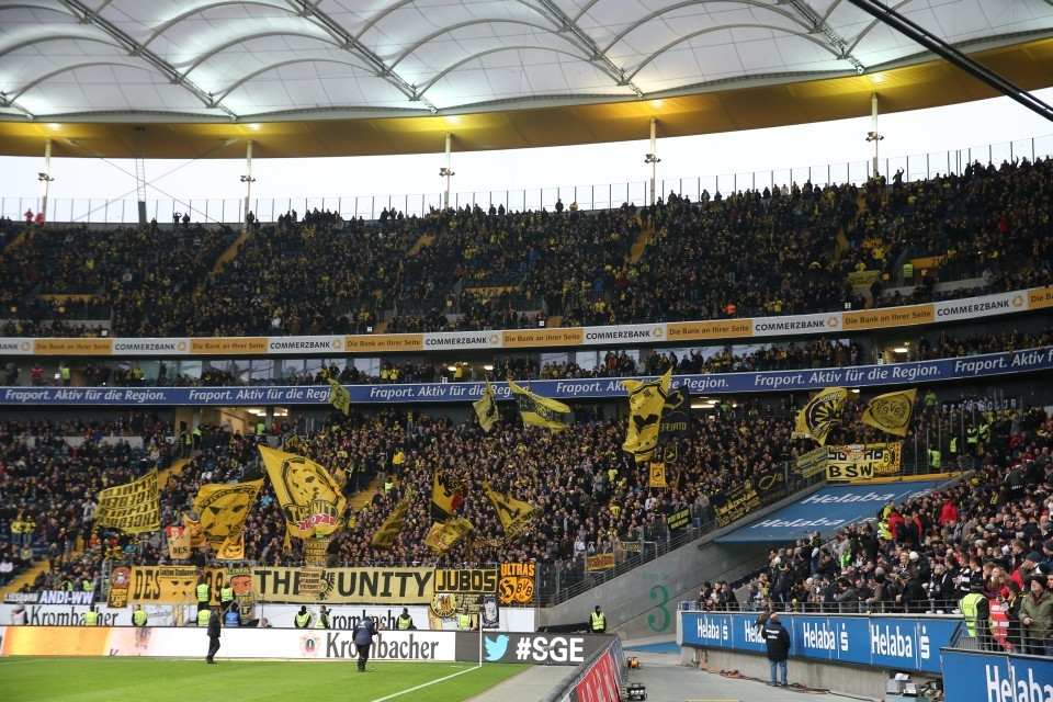 Schwarz und gelb in Eintracht