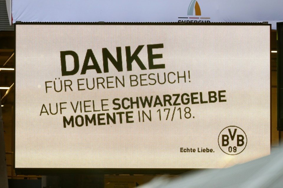 Wohlan, wohlan, ihr schwatzgelben Recken